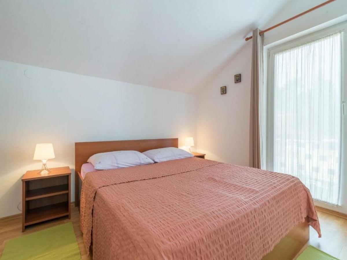 Apartmani Lucia Biograd Biograd Na Moru Eksteriør bilde