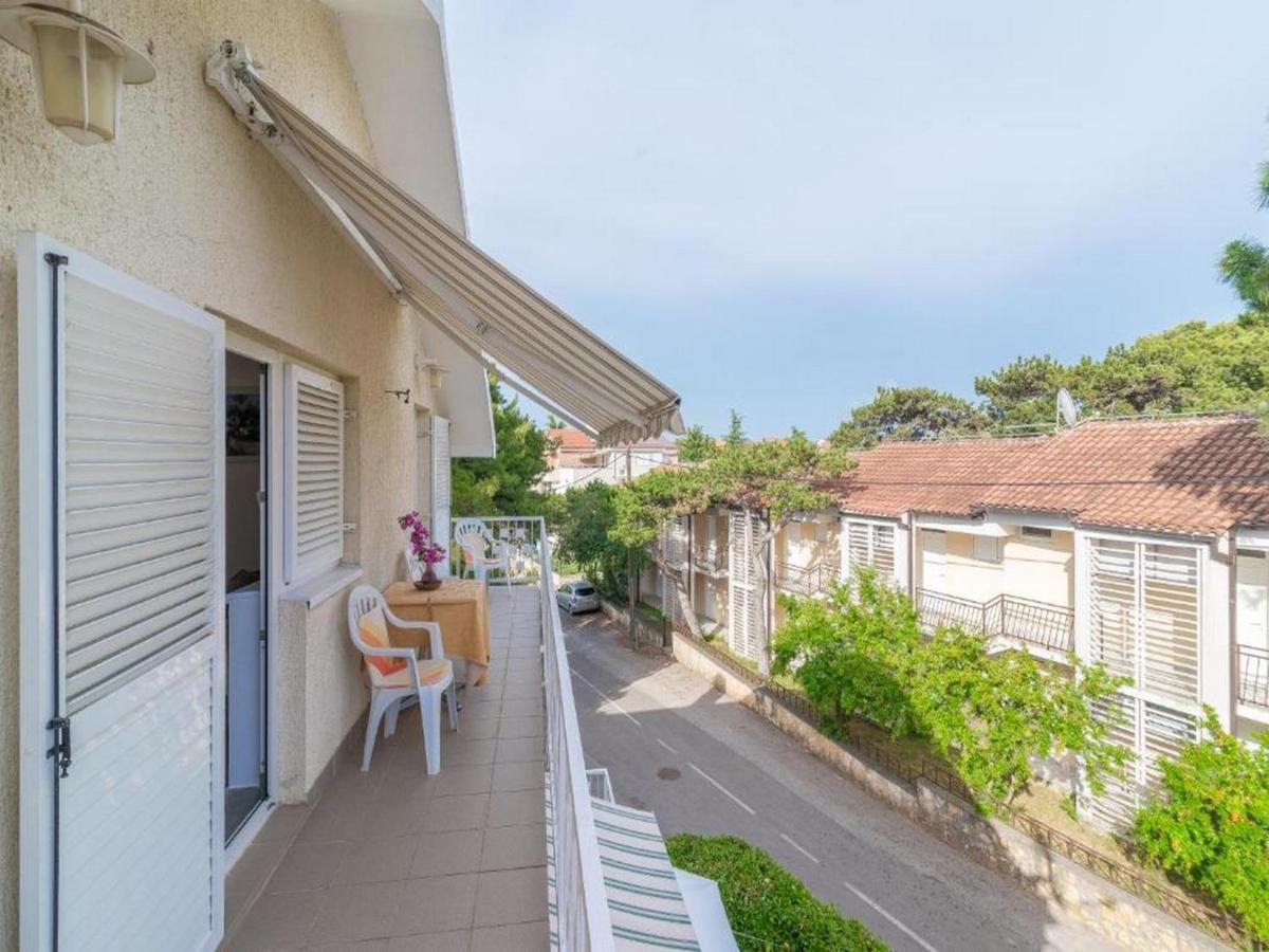 Apartmani Lucia Biograd Biograd Na Moru Eksteriør bilde
